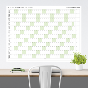 PRINTABLE HORIZONTAL 2022 WALL CALENDAR WITH GREEN WEEKENDS - INSTANT DOWNLOAD